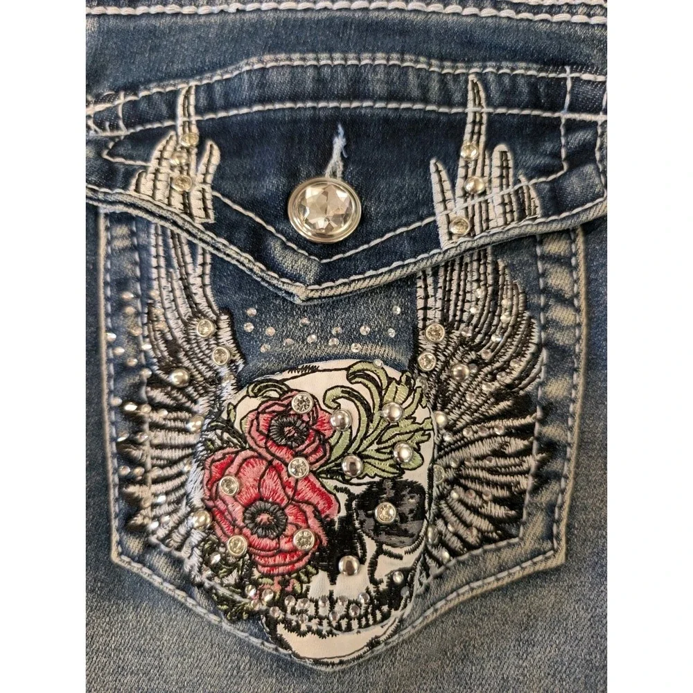 Telepatia Mid Rise Wide Leg Faded Jeans Junior 11 Embellished Skull Wings Floral